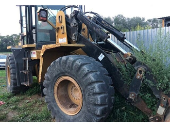 اللودر بعجل CATERPILLAR 938G