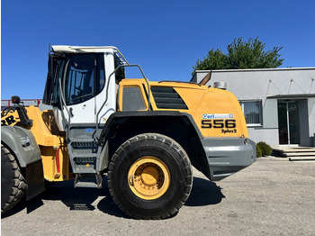 اللودر بعجل Liebherr L 556 (111583): صورة 2