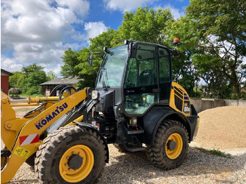 لودر مفصلي صغير