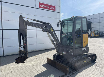 حفارة مُصَّغرة VOLVO ECR25