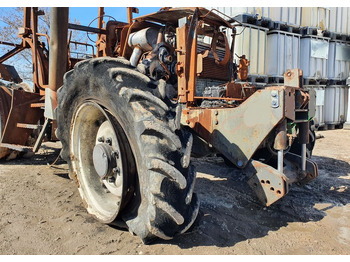 صندوق التروس - الآلات الزراعية Claas Ares Renault 556 wał blok silnik głowica most zwolnica skrzynia: صورة 2