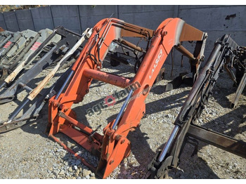 رافعة أمامية للجرار Ładowacz czołowy z adaptacją, Kubota M8540 LA1353: صورة 2