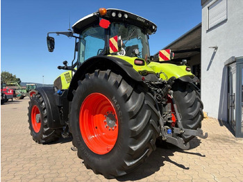 جرار CLAAS Axion 870