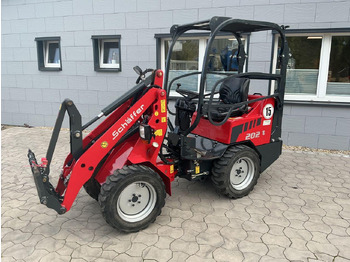 اللودر بعجل SCHÄFFER