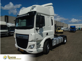 وحدة جر DAF CF 440
