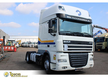 وحدة جر DAF XF 105 460