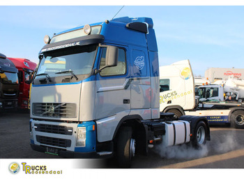 وحدة جر VOLVO FH12