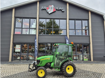 جرار صغير JOHN DEERE 2520
