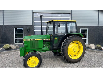جرار JOHN DEERE 2040