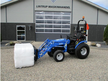 جرار صغير SOLIS 26