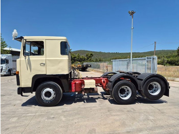 وحدة جر Scania LB110 Scania LBS110 6X2: صورة 3