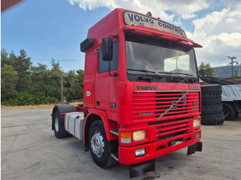 وحدة جر VOLVO F16