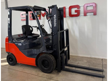 رافعة شوكية TOYOTA FG 15