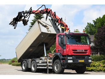 شاحنة قلاب IVECO Trakker