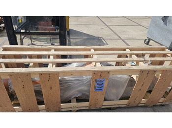 المحور و قطع الغيار HITACHI