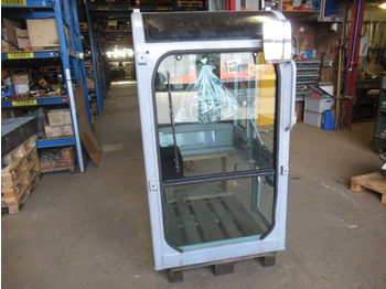 كابينة NEW HOLLAND