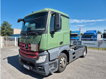 وحدة جر MERCEDES-BENZ Actros 1843