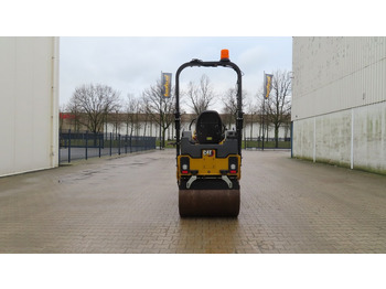 مدحلة اسفلت Caterpillar CB 2.5 GC: صورة 3