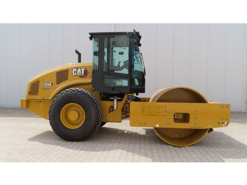 مدحلة ضاغطة CATERPILLAR CS66B