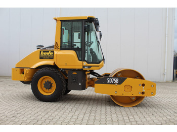 مدحلة ضاغطة VOLVO SD75B