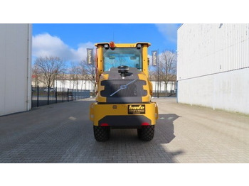 مدحلة ضاغطة Volvo SD 75 B: صورة 3