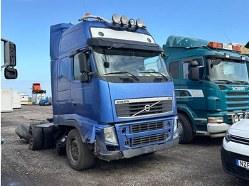 وحدة جر VOLVO FH