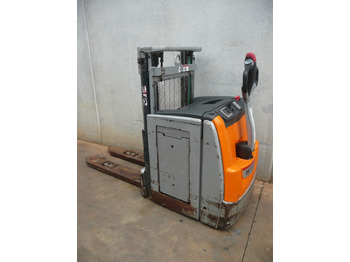 آلة التكديس STILL