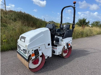 مدحلة BOMAG
