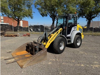 اللودر بعجل KRAMER