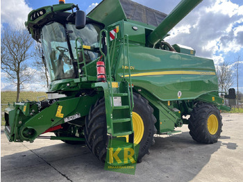 حصادة موحَّدة JOHN DEERE T660