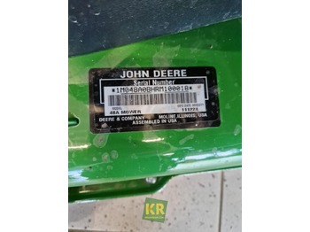 جزازة أعشاب الحدائق JOHN DEERE