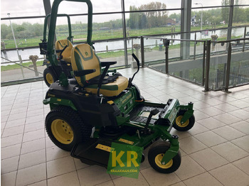 جزازة أعشاب الحدائق JOHN DEERE