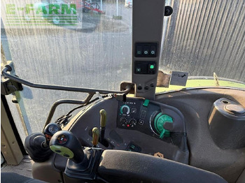 جرار CLAAS 820: صورة 3