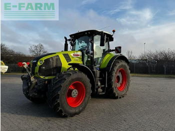 جرار CLAAS Axion 830