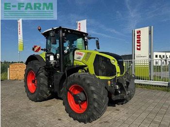 جرار CLAAS Axion 870