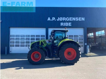 جرار CLAAS Axion 940