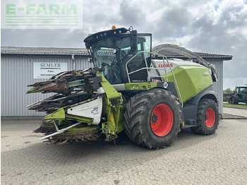 حصادة الأعلاف CLAAS Jaguar 950