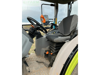 جرار CLAAS nexos 240 m: صورة 2