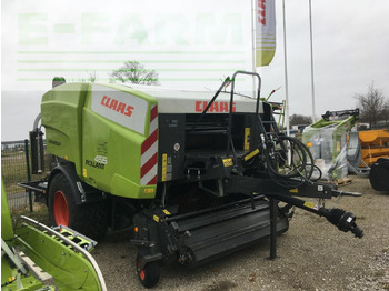 مكبس البالات المستطيله CLAAS