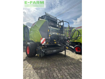 مكبس البالات المستطيله CLAAS