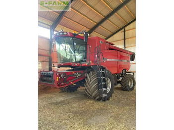 حصادة موحَّدة CASE IH