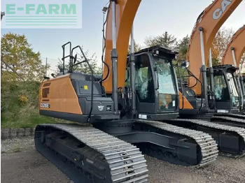 حفار زحاف CASE CX210