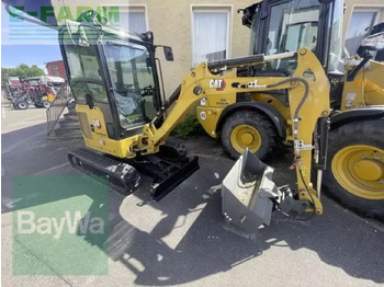 حفارة مُصَّغرة CATERPILLAR 302