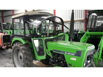 جرار Deutz-Fahr D 4007 Hinterrad: صورة 1