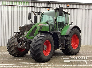 جرار FENDT 724 Vario