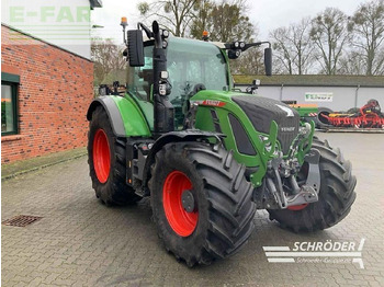 جرار FENDT 724 Vario