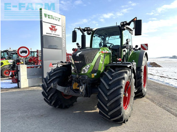 جرار FENDT 724 Vario