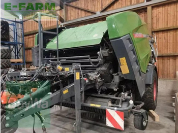 مكبس البالات المستطيله FENDT