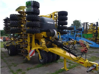 آلة البذر HORSCH