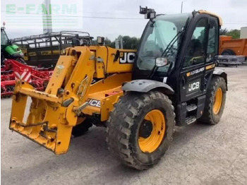 رافعة تلسكوبية JCB